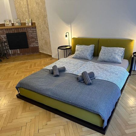 Nerudova Apartments Prague Luaran gambar